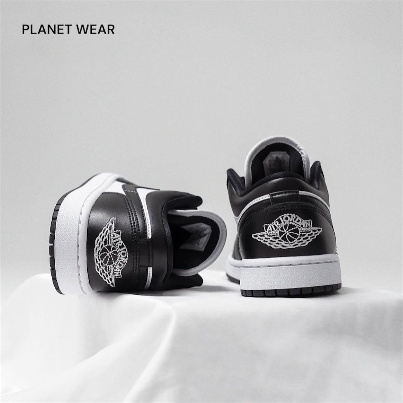 AIR JORDAN 1 LOW PANDA